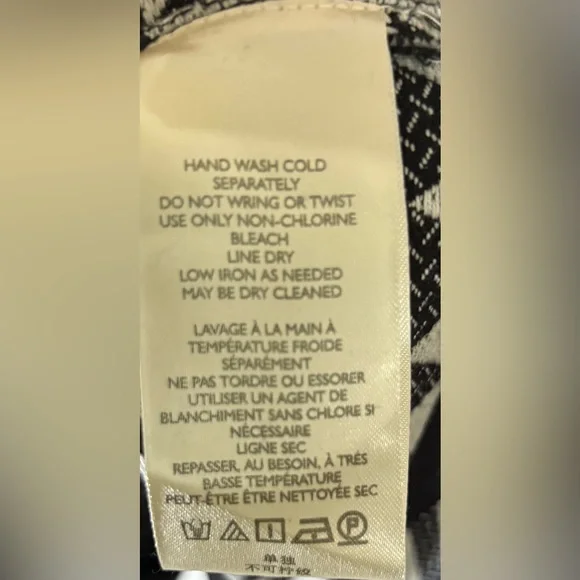 Maeve Monochrome Geometric Long Sleeve Dress - Picture 14 of 16